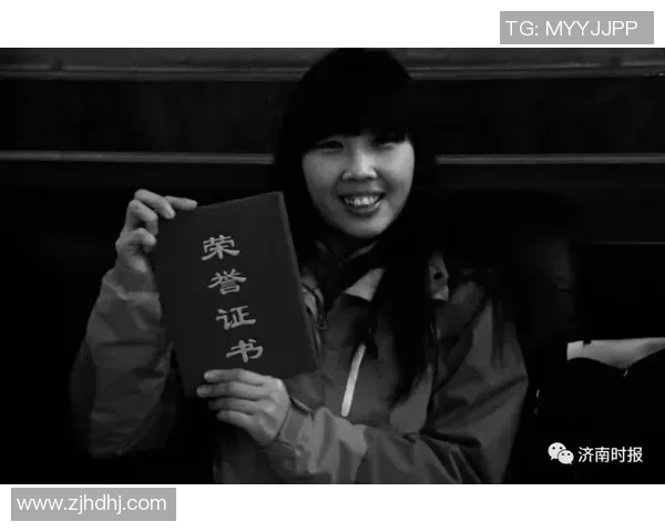 镜头回顾：巴黎这一幕令人泪目